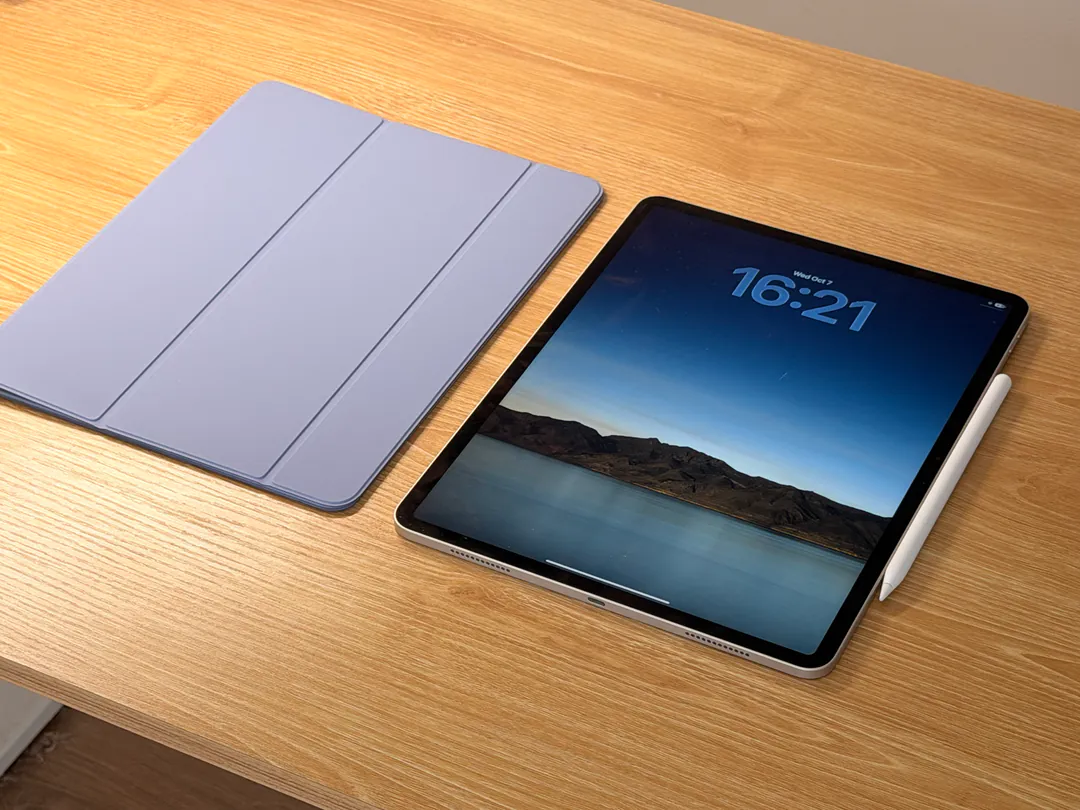 iPad Air 13 M3 128GB + Pencil Pro + Smart Folio — фото 1