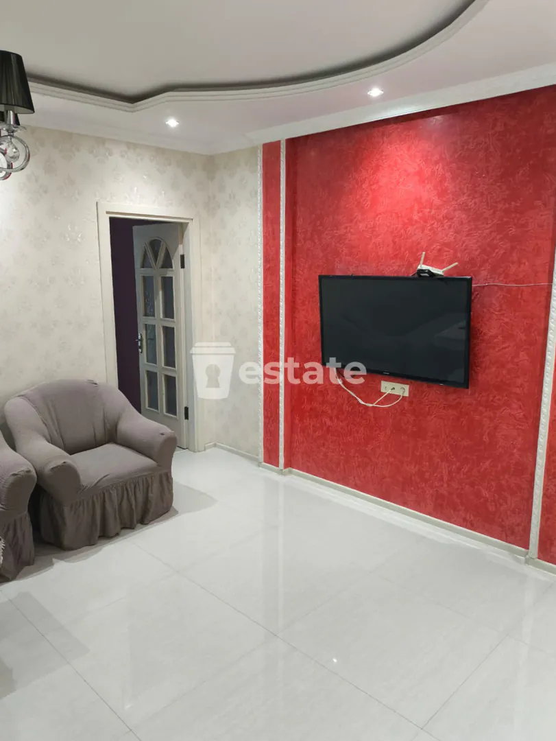 Comfortable 2+1 apartment for rent near Batumi Mall — photo 1