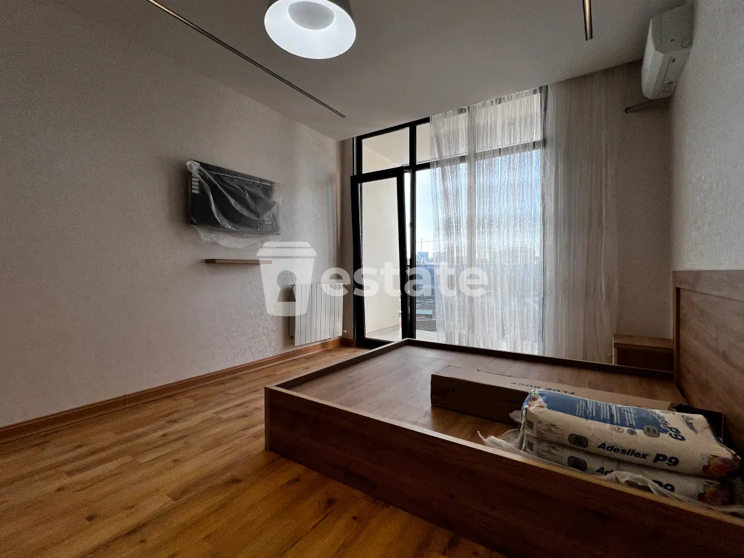 Selling a comfortable studio near the Alley of Heroes — photo 2