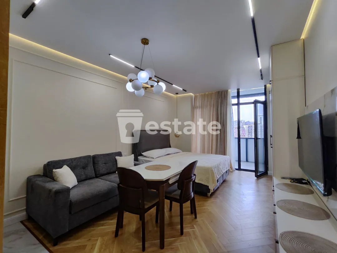 Comfortable studio for rent on Heroes Alley — photo 1