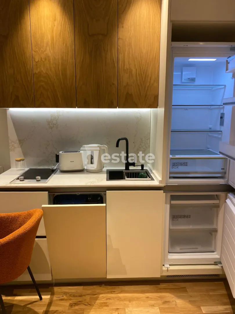 Selling a modern studio in the Elt quarter — photo 4