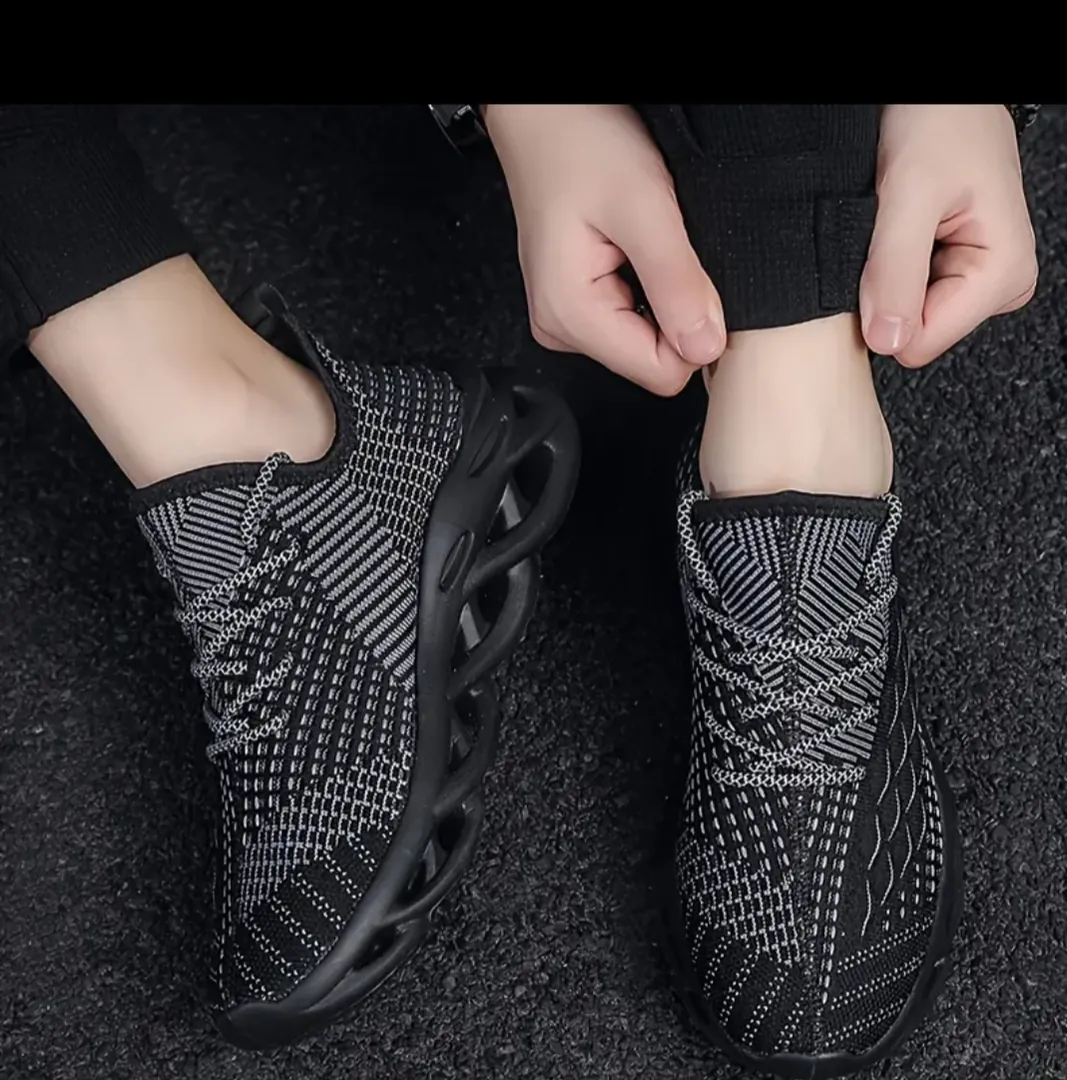 სნეიკერები — ფოტო 3