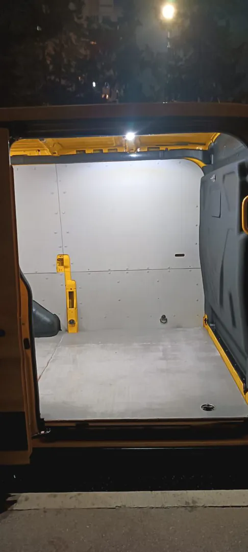 For sale 14,500$ Ford Transit 2021 — photo 4