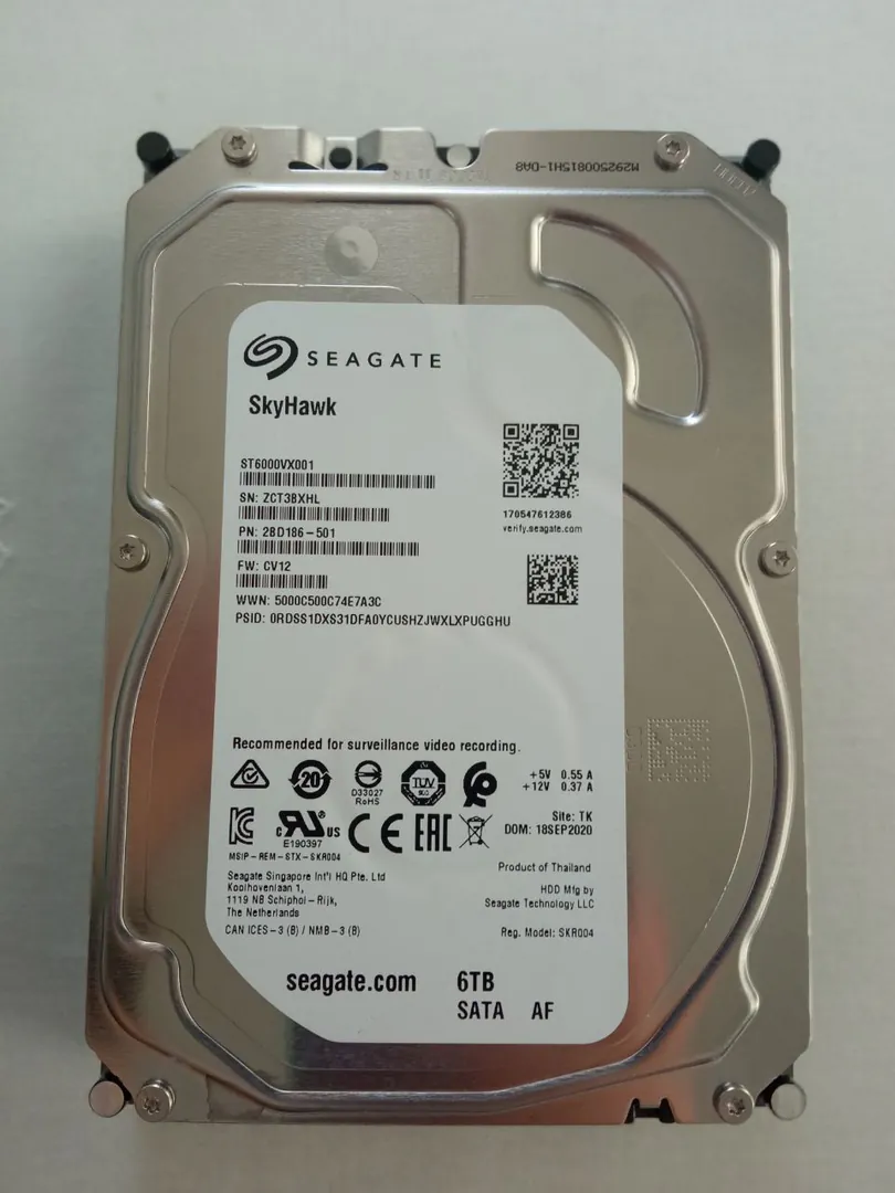 Hard drive 6 TB, excellent condition — photo 1
