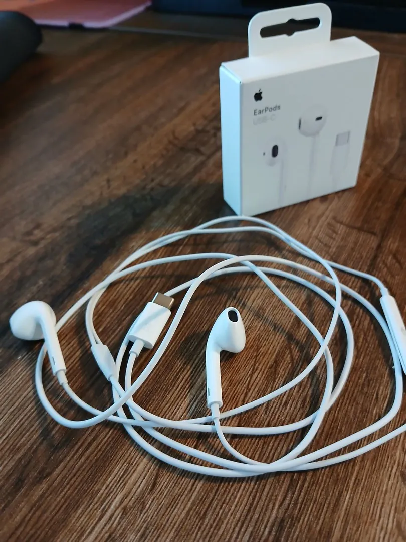 Новые Apple Earpods Type-C — фото 1