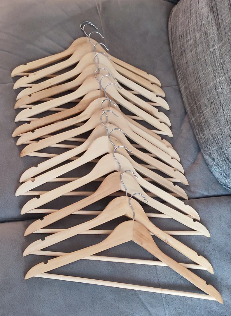 Hangers — photo 1