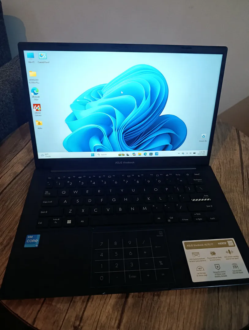 ASUS Vivobook Laptop (13th Gen 2025) — photo 1