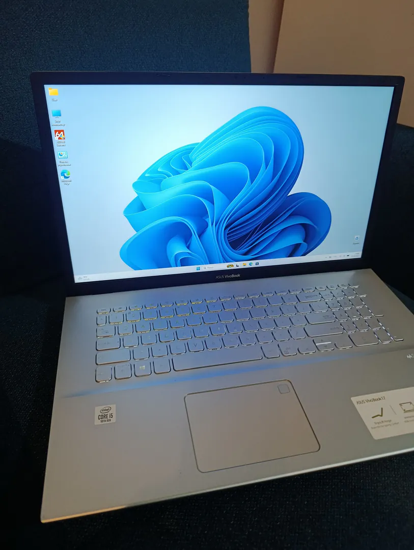 Laptop ASUS VivoBook 17 — X712JA / S712JA — photo 1