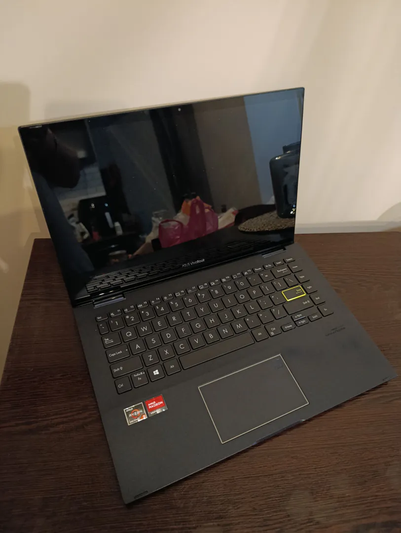 ASUS VivoBook TM420U Touchscreen Laptop — photo 5