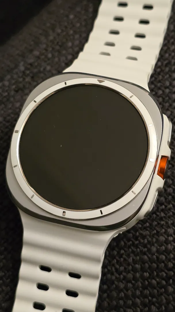 Samsung Galaxy Watch Ultra — ფოტო 3