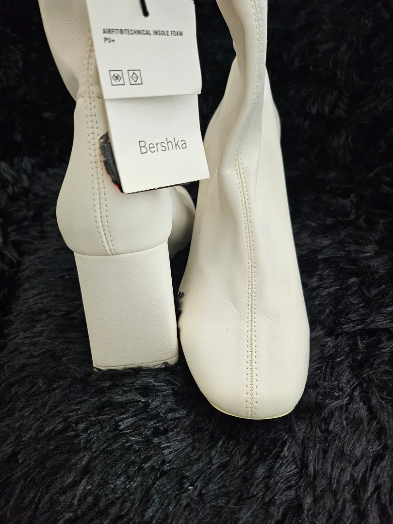Bershka ankle boots — photo 3
