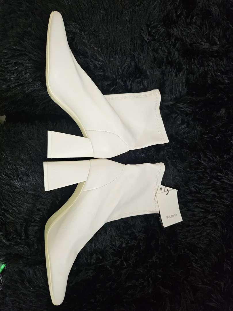 Bershka ankle boots — photo 5