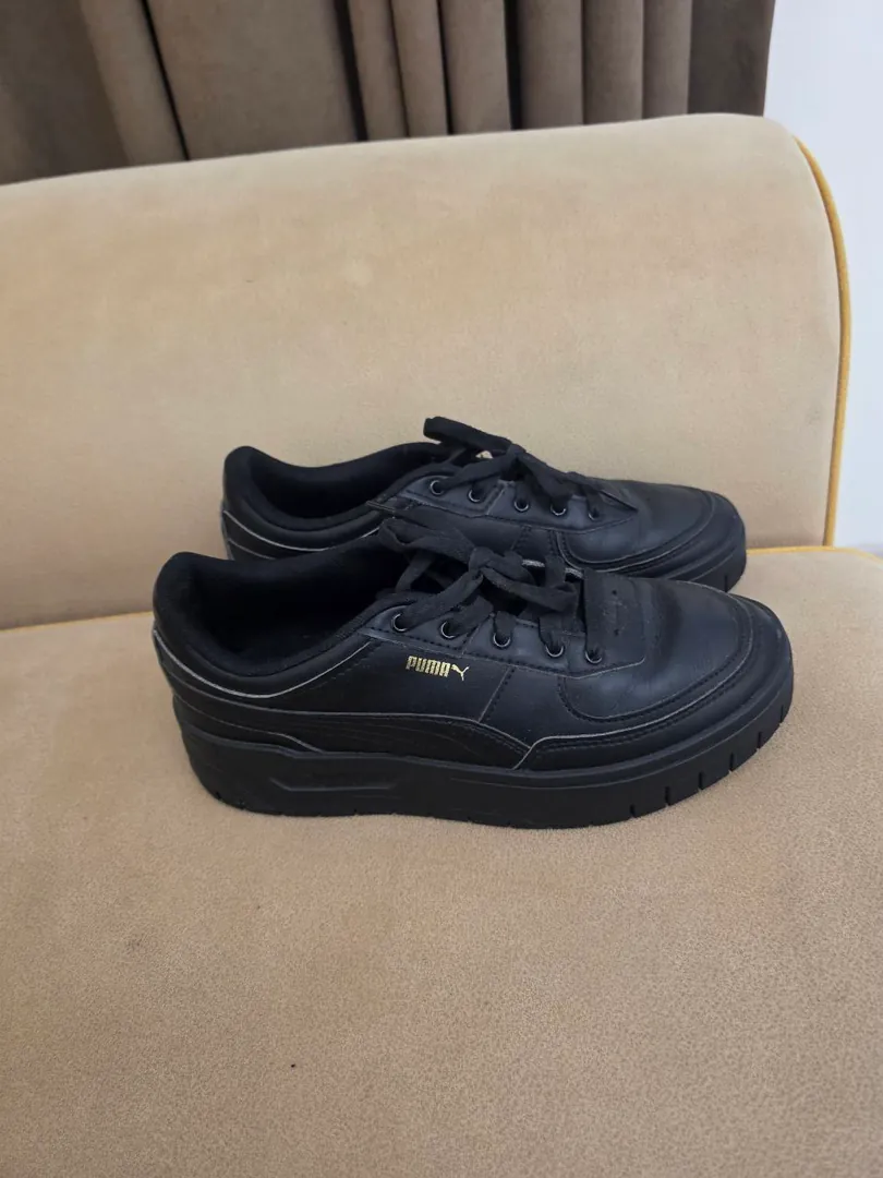 Women's Puma sneakers — photo 1
