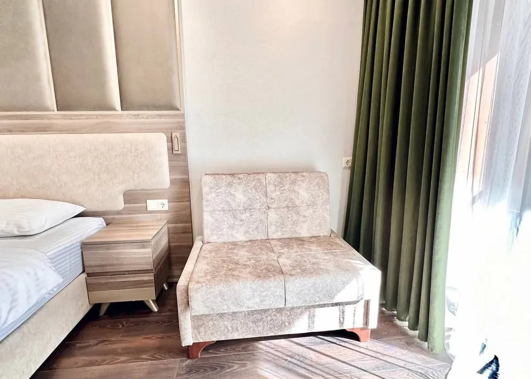Spacious studio, low price — photo 7