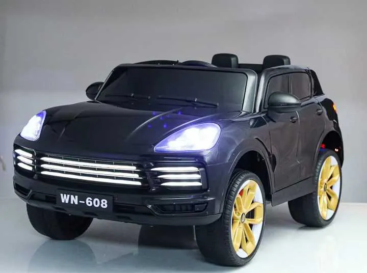 Child's electric car porsche with leather seat — photo 3