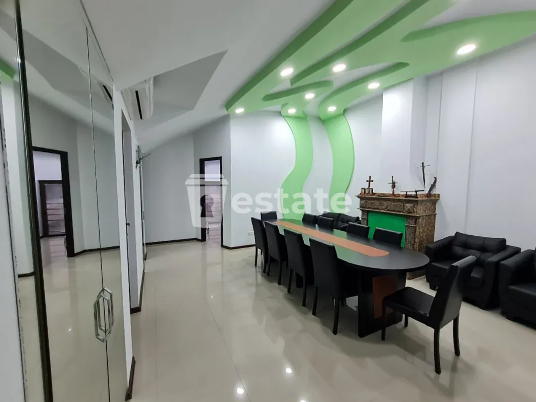 Renting out spacious commercial premises (office) — photo 1