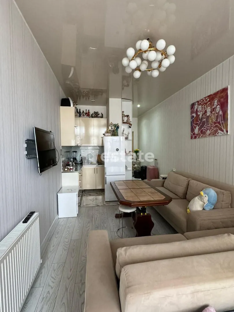 Bright studio for rent near VOX — photo 2