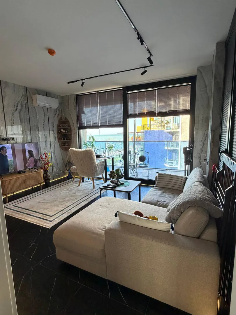 Apartment 54 sq m on the first coastline — photo 10