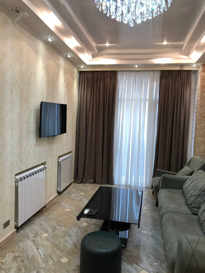 Квартира 1+1 в Батуми — фото 10