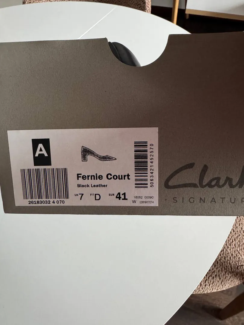 Women's pump shoes Clarks size 41 — photo 3