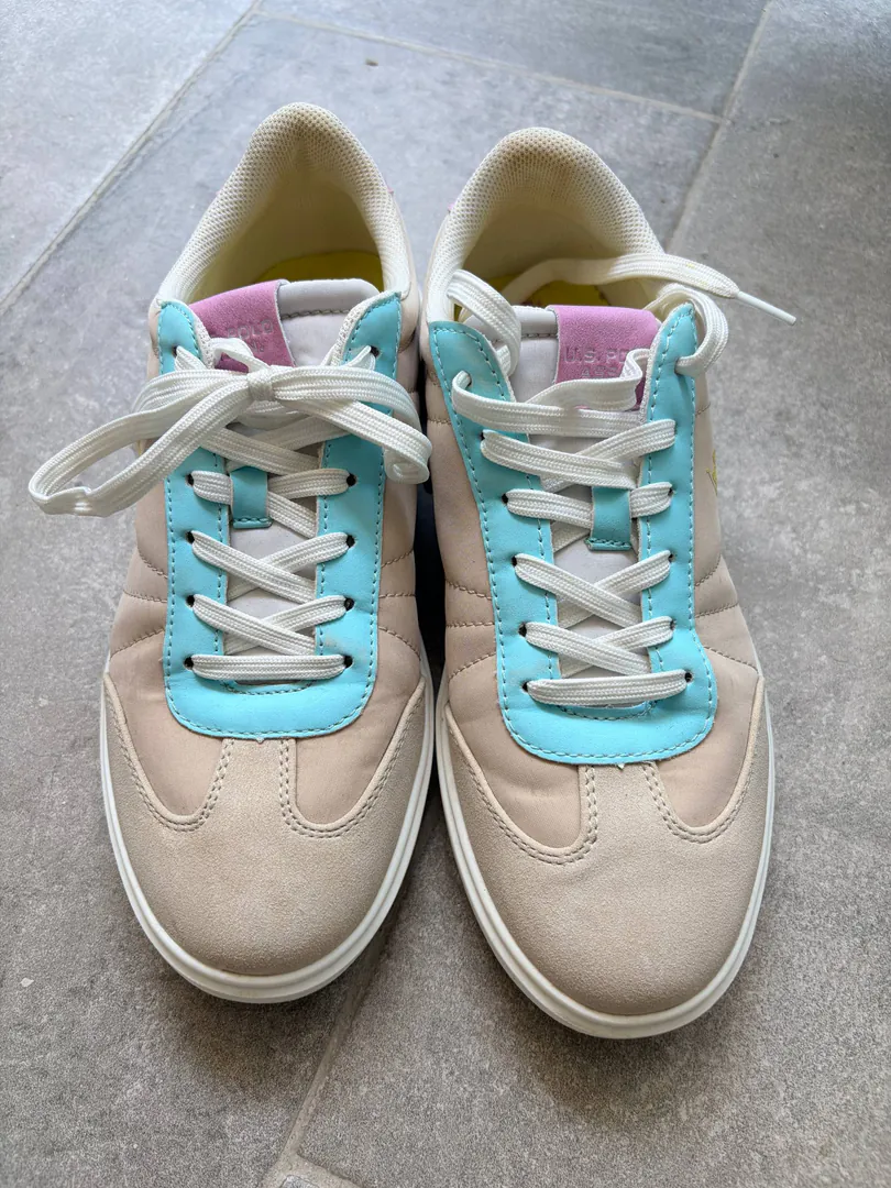 Sneakers, size 38 — photo 2