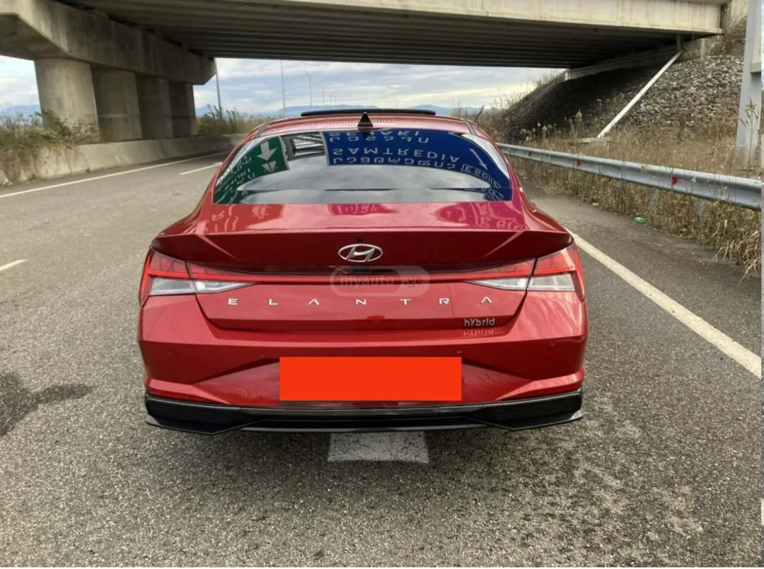 Hyundai Elantra 2022 Hybrid Limited — фото 1