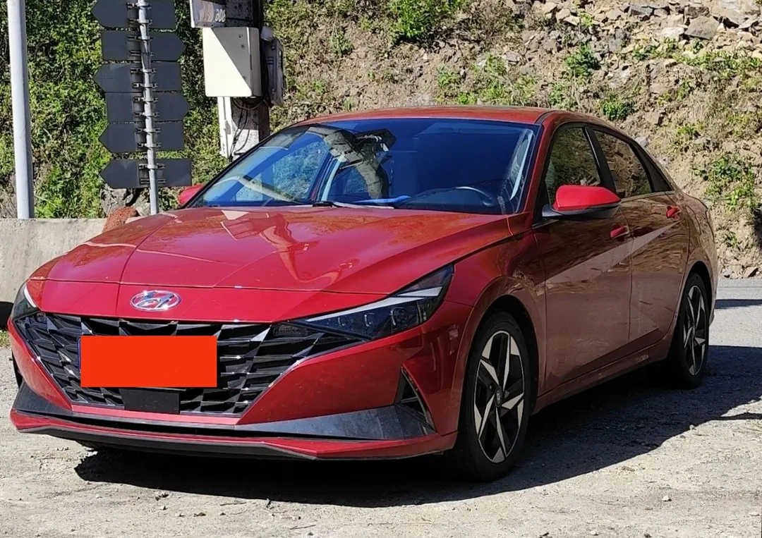 Hyundai Elantra 2022 Hybrid Limited — фото 5
