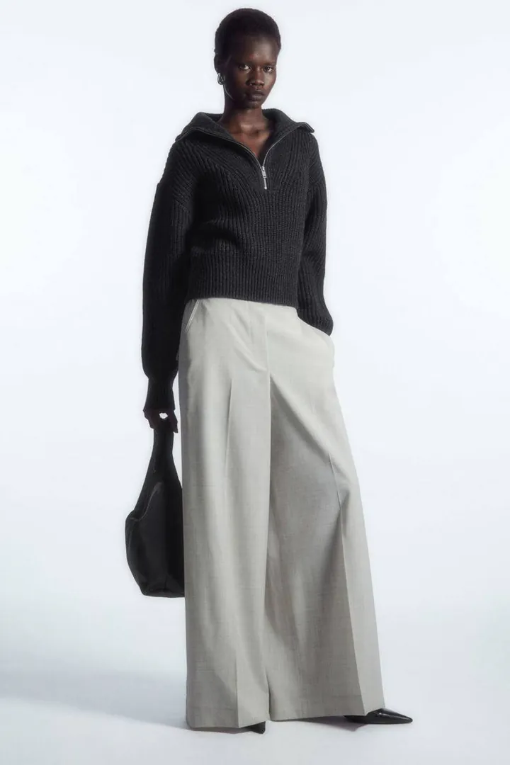 Short wool sweater COS — photo 4