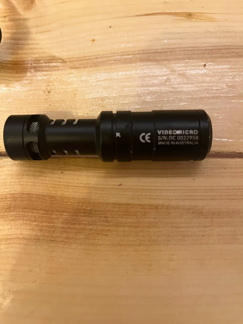 Накамерный микрофон Rode VideoMicro — фото 2