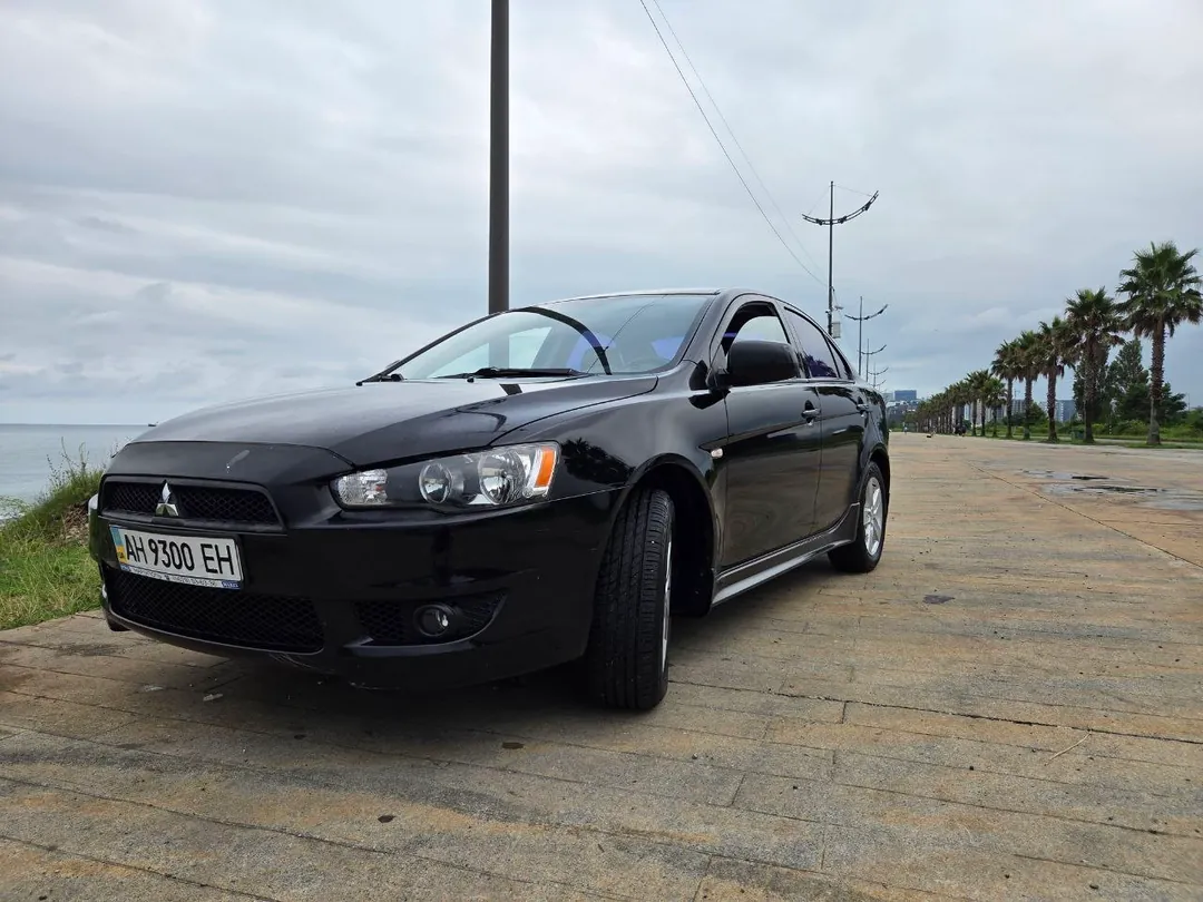 Mitsubishi Lancer X 2008 — фото 2