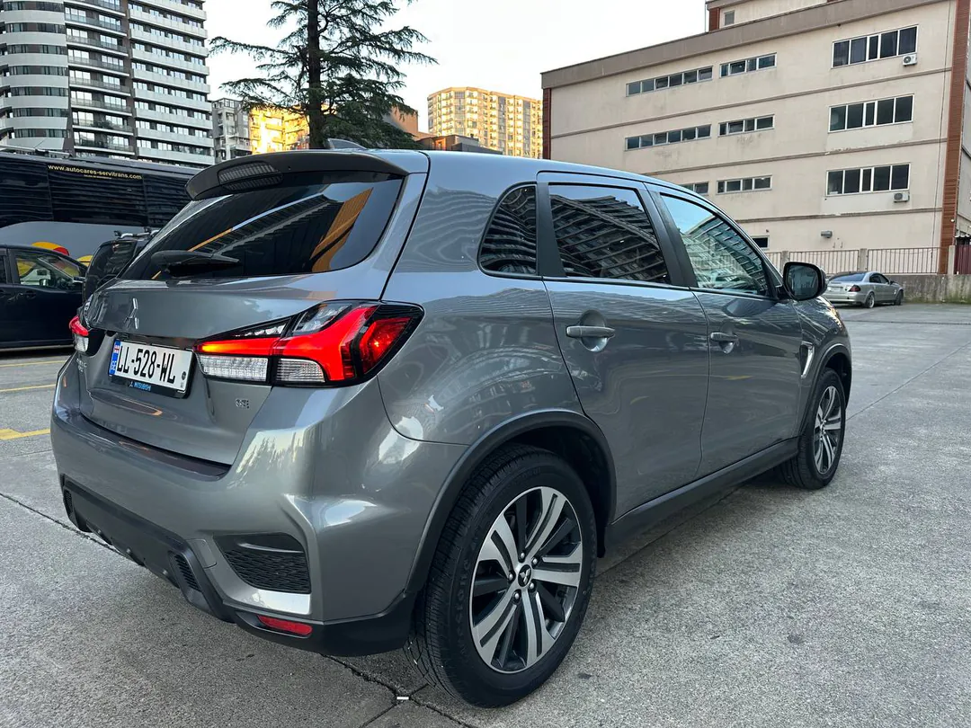 Mitsubishi Outlander Sport 2020 — фото 1