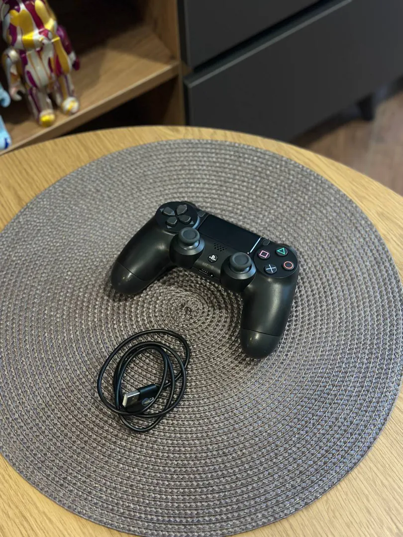 Геймпад DualShock 4 — фото 1