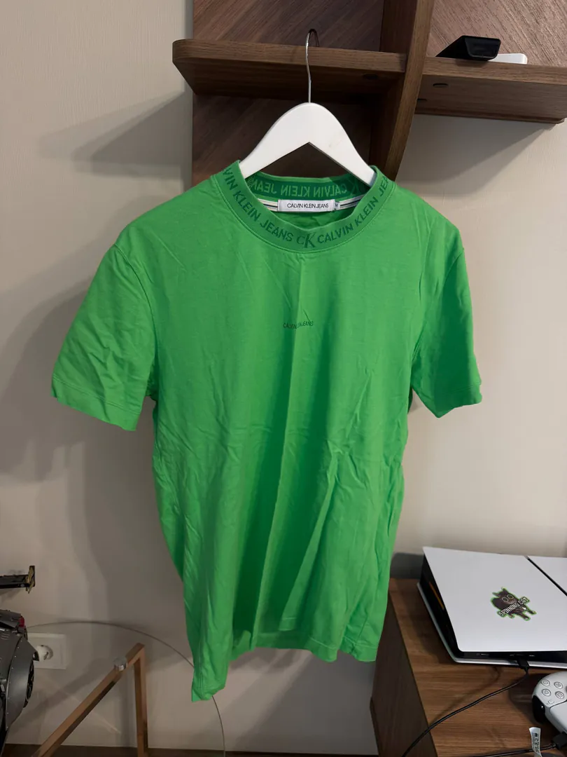 Men's Calvin Klein and HUGO Boss T-shirts — photo 2