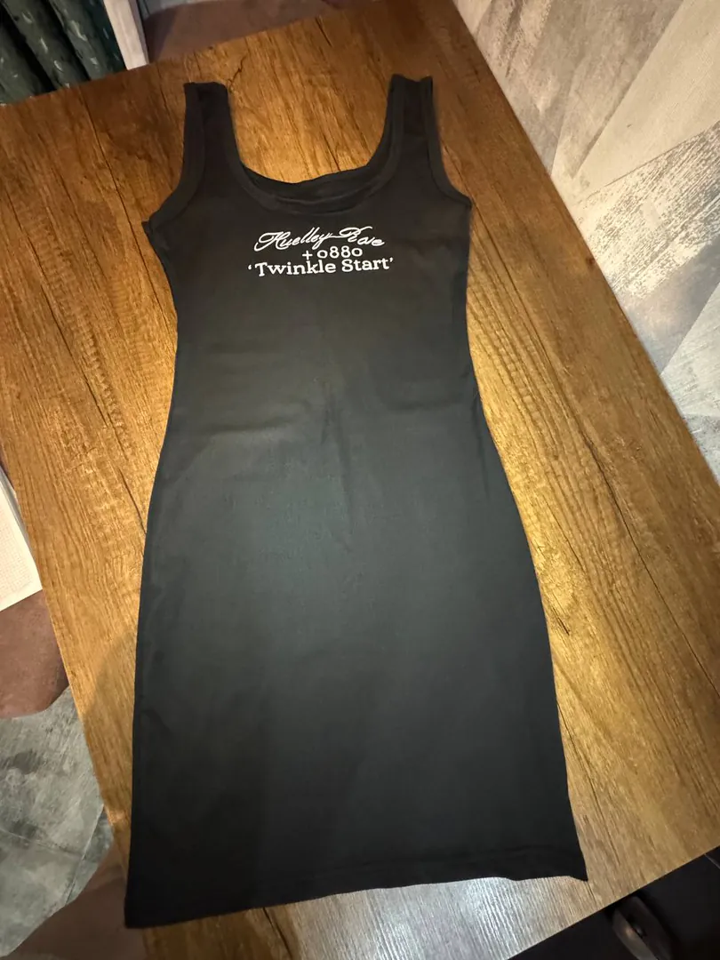 კაბა S — ფოტო 1