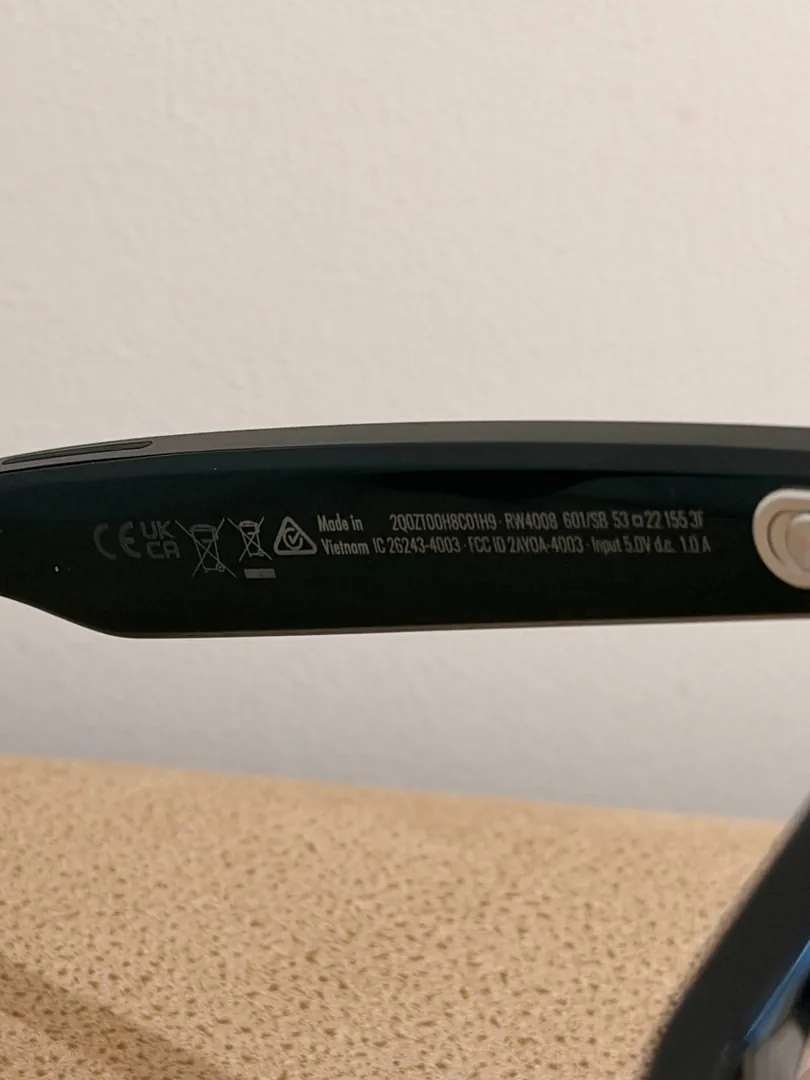 Ray-Ban Meta Glasses — photo 2