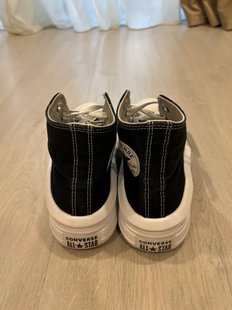 Converse Sneakers — photo 2