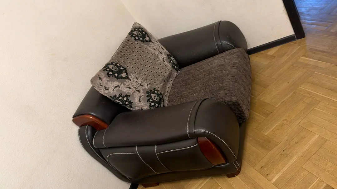 Armchairs — photo 1