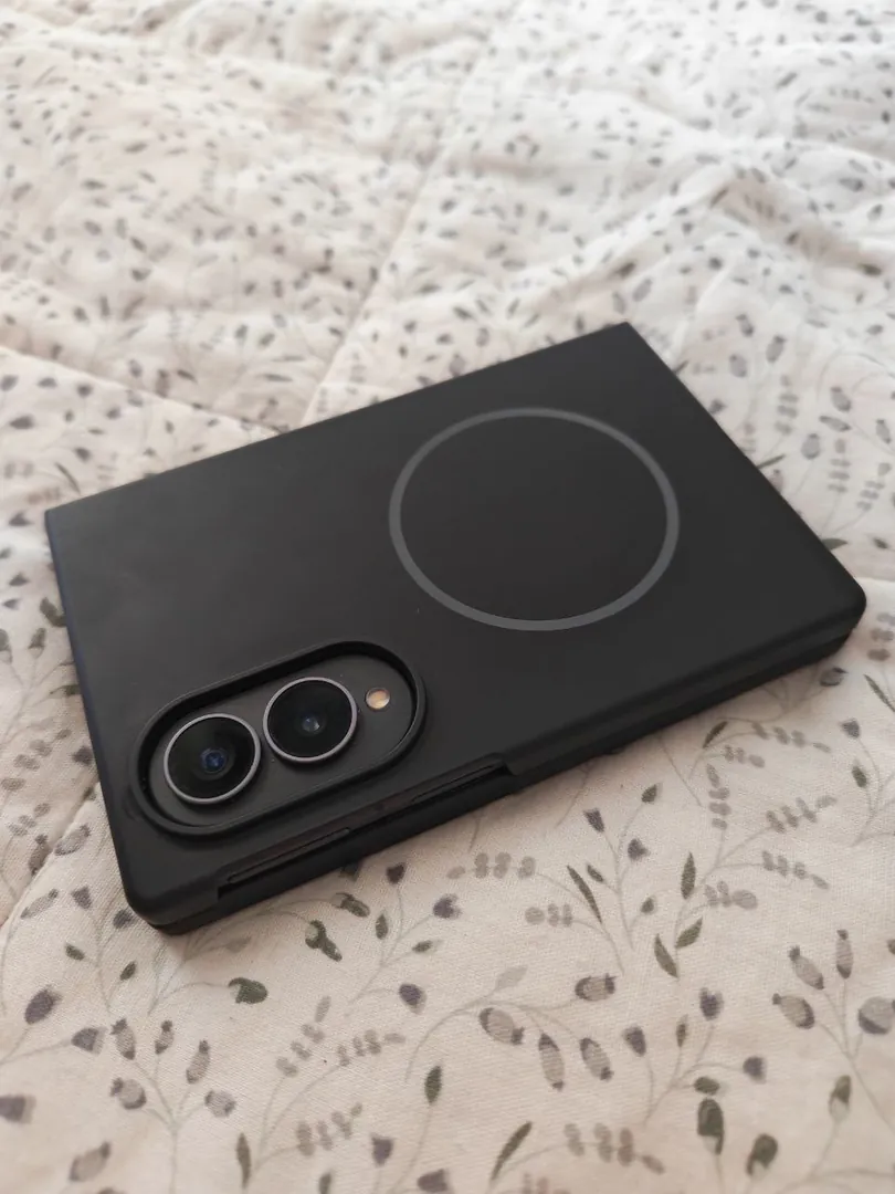 Samsung Galaxy Fold 8 — ფოტო 4