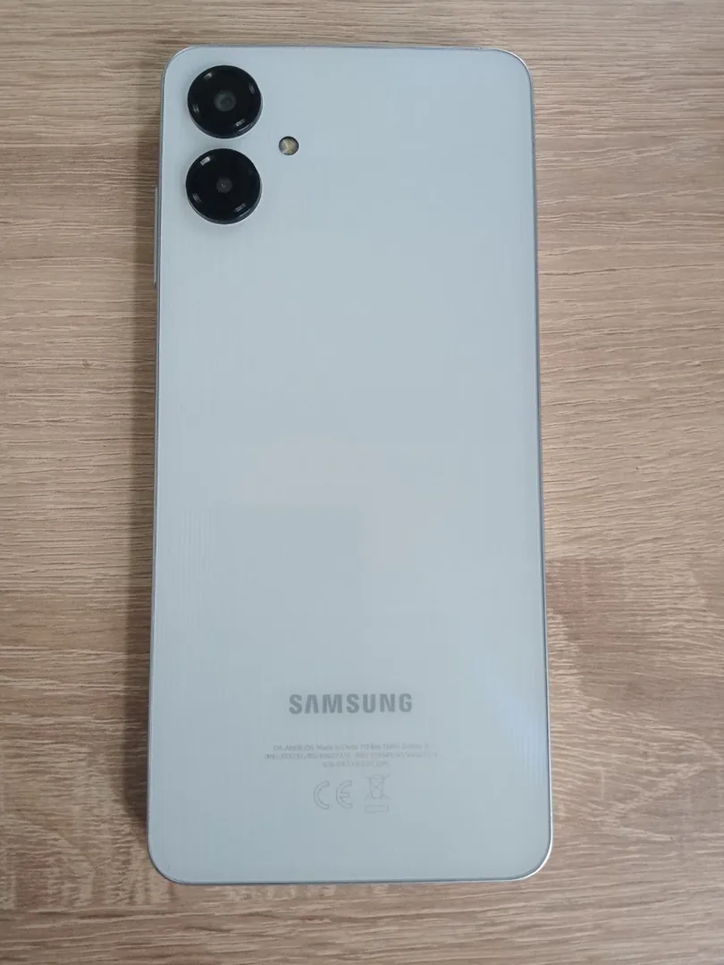 Samsung Galaxy A06 128 გბ — ფოტო 1
