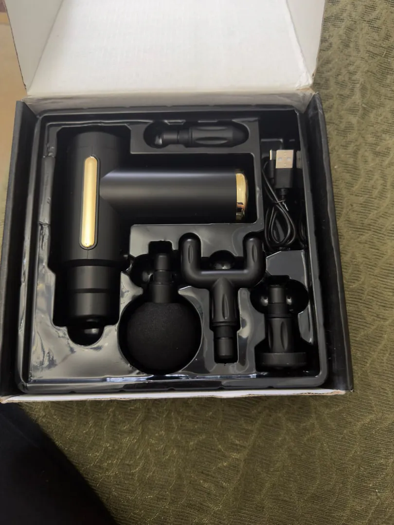 მასაჟური პისტოლეტი 4 სათავით — ფოტო 1