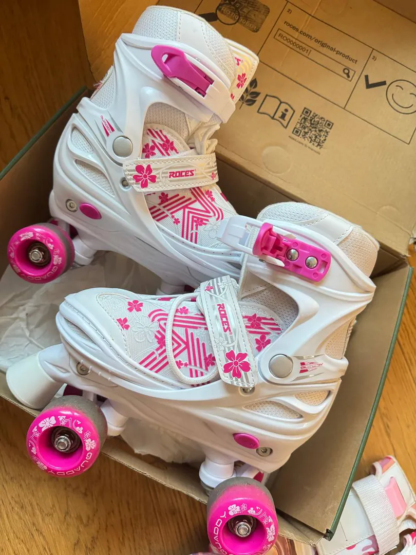 Children's Roces roller skates with protection — photo 2