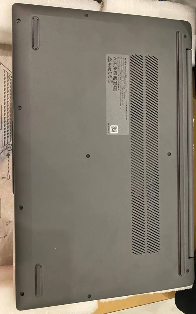 Ноутбук Lenovo IdeaPad Slim 3 — фото 2