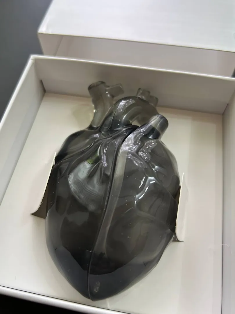 Чехол-сердце для AirPods 3 — фото 4