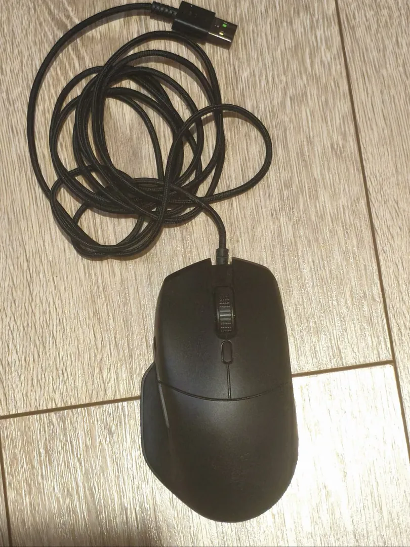 Игровая мышь Razer Basilisk Essential — фото 2