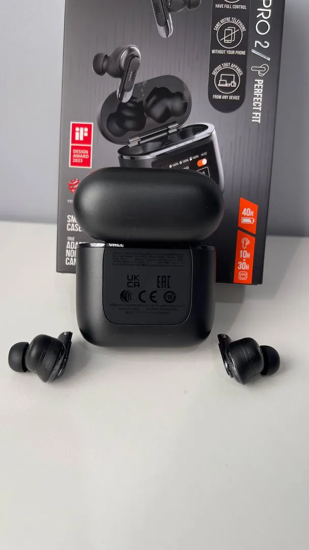 Наушники JBL Tour Pro 2 — фото 2
