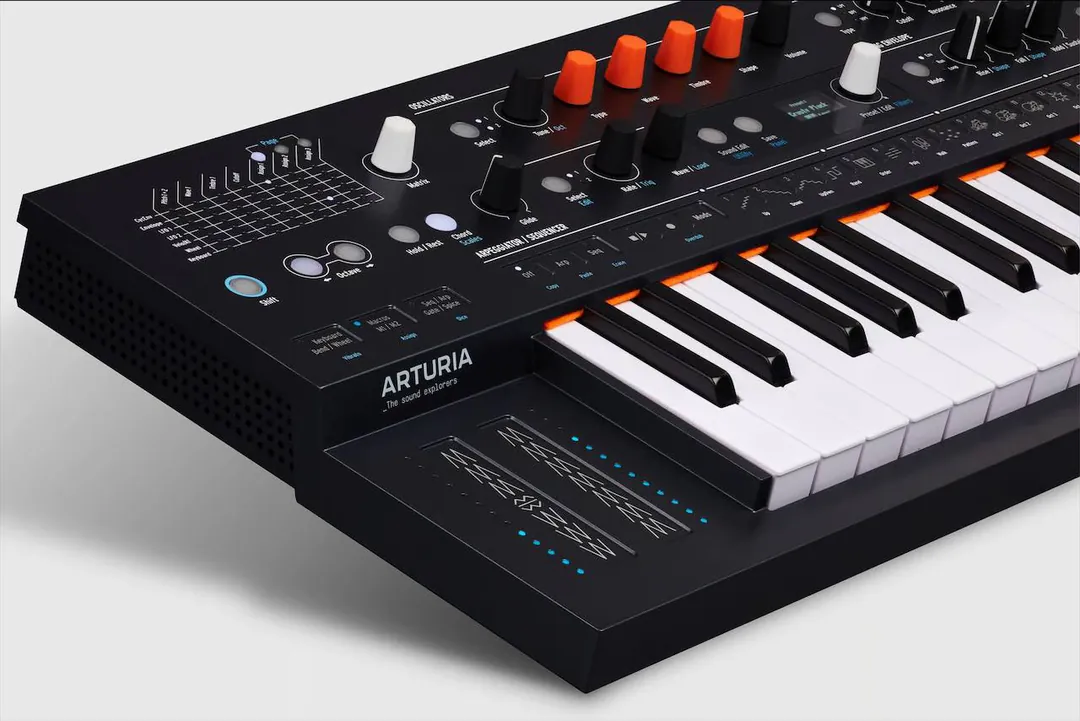 Arturia MiniFreak Synthesizer — photo 2