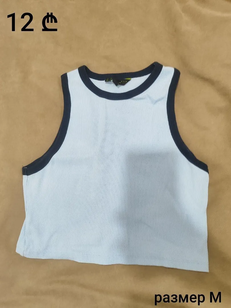 Top size M — photo 1