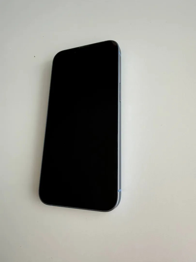 iPhone 14 128GB — ფოტო 3