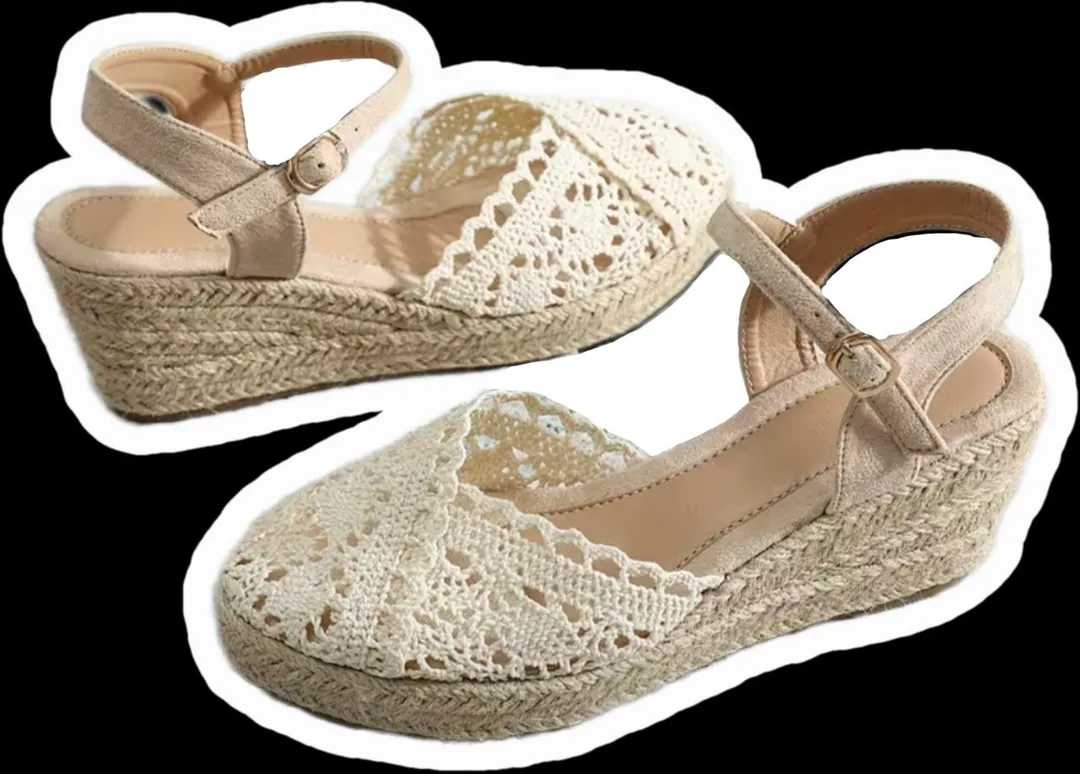 Sandals — photo 1