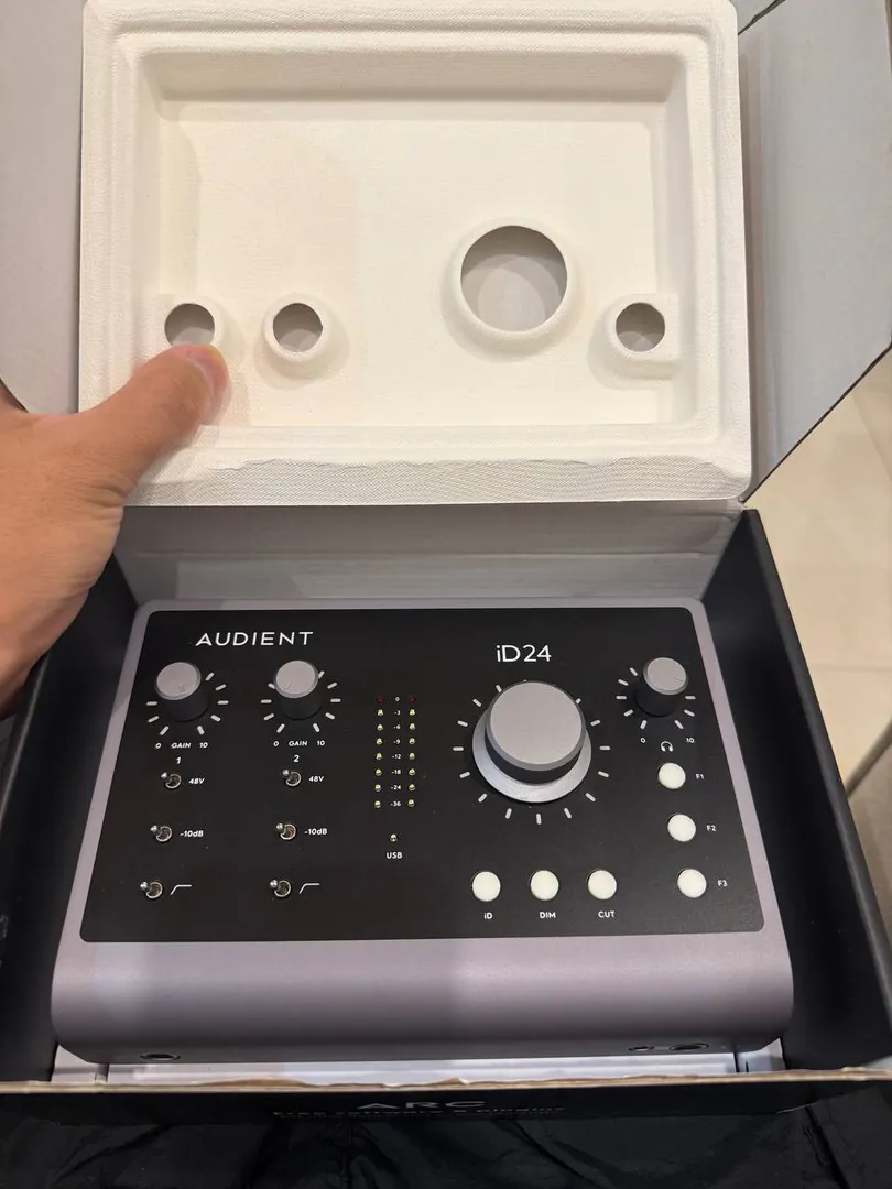 აუდიოინტერფეისი Audient iD24 — ფოტო 3